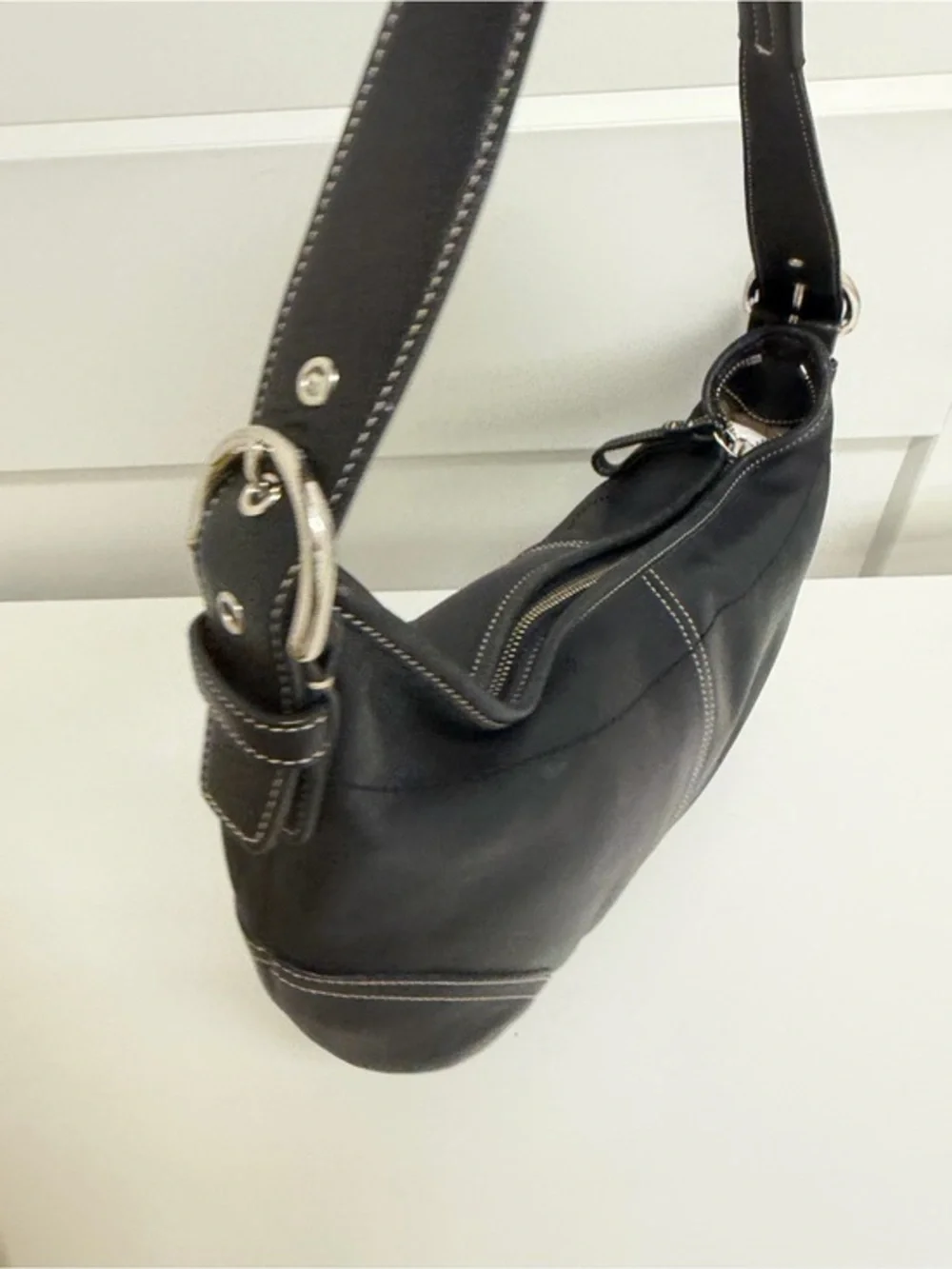 Vintage Coach SoHo Y2K 9464 Black Leather Shoulder Bag‎